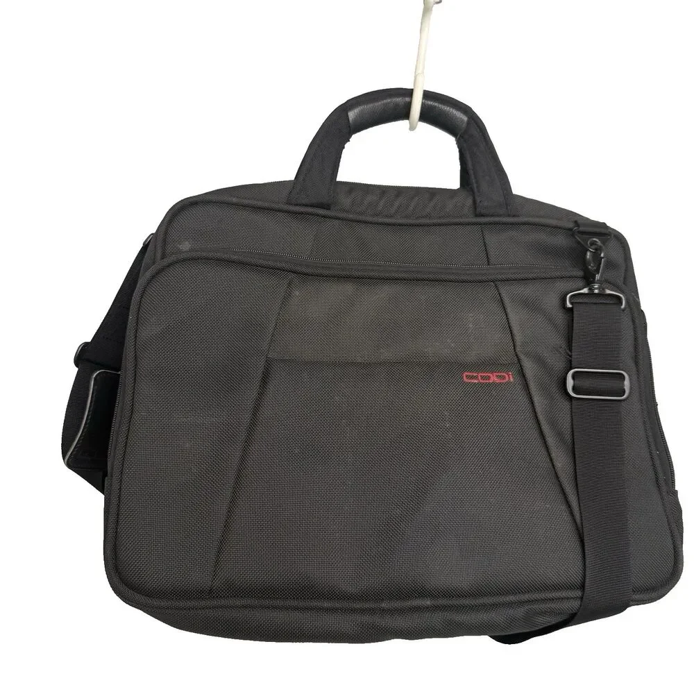 CODi Professional Laptop Messenger Bag Black Business Shoulder Crossbody 15